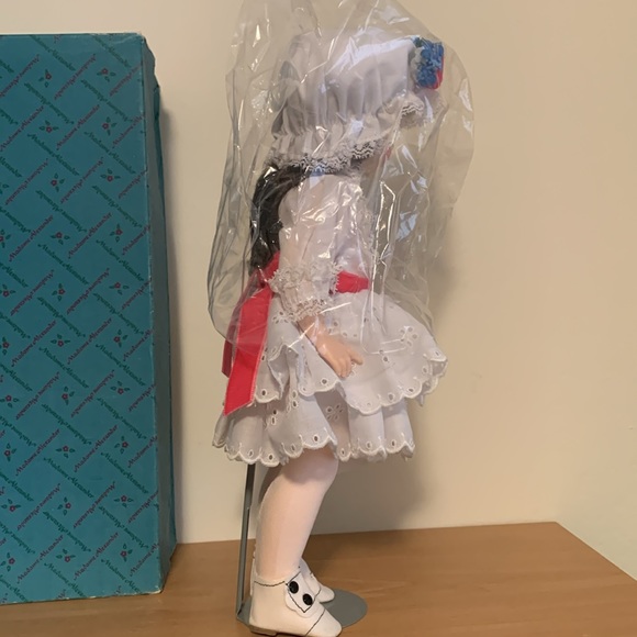 Vintage MADAME ALEXANDER DEGAS DOLL IN BOX - Picture 4 of 5